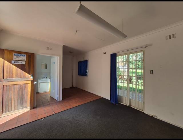 164M² OFFICE TO LET IN MELROSE ESTATE